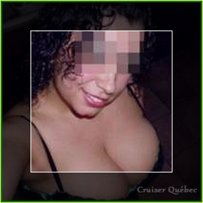 Belle fille célibataire recherchant un homme à sucer sur Laval