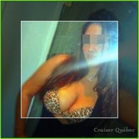 Obsédée du cul veut rencontrer un mec ttbm à sucer à Québec