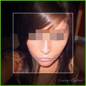 Salope soumise à Longueuil pour une turtule gratuite