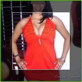 Belle femme sexy aimant la sodomie